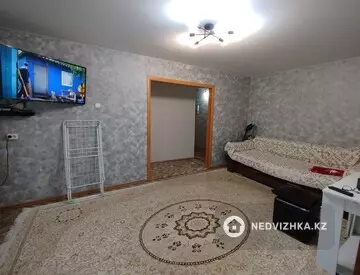 2-комнатная квартира, этаж 1 из 6, 44 м²