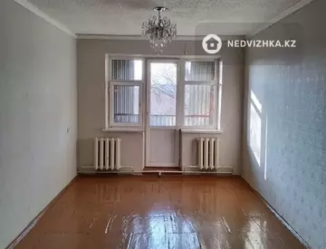 3-комнатная квартира, этаж 5 из 5, 63 м²