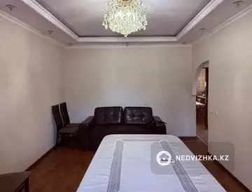 3-комнатная квартира, этаж 1 из 5, 67 м²