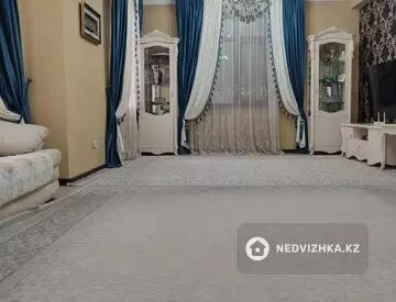 5-комнатный дом, 8.4 соток, 230 м²