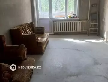 3-комнатная квартира, этаж 2 из 5, 63 м²