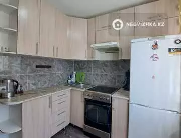 2-комнатная квартира, этаж 3 из 5, 41 м²