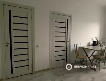 1-комнатная квартира, этаж 3 из 3, 33 м²