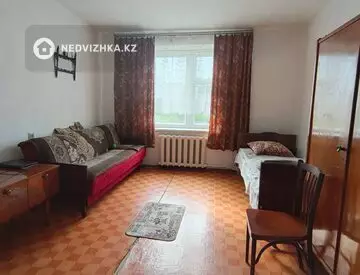3-комнатная квартира, этаж 4 из 9, 64 м²