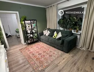 3-комнатная квартира, этаж 10 из 12, 70 м²