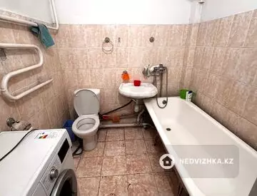 1-комнатная квартира, этаж 9 из 9, 50 м²