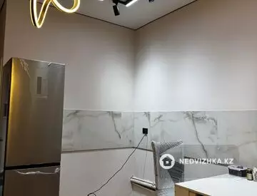 3-комнатная квартира, этаж 1 из 4, 80 м²