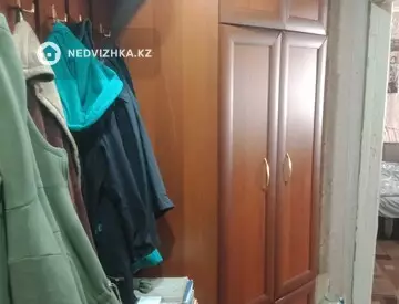 2-комнатная квартира, этаж 3 из 5, 43 м²