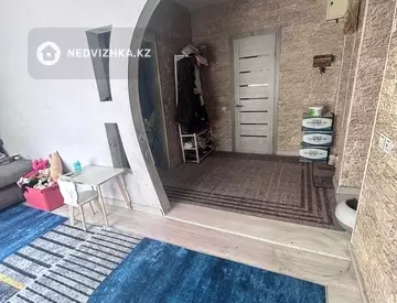 3-комнатная квартира, этаж 2 из 2, 65 м²