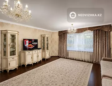 3-комнатная квартира, этаж 3 из 20, 122 м²