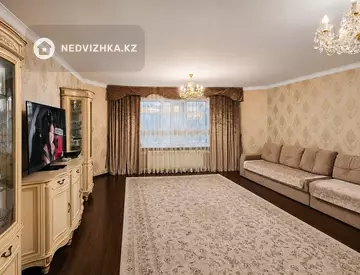 3-комнатная квартира, этаж 3 из 20, 122 м²