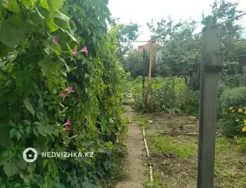 5-комнатный дом, 6 соток, 70 м²