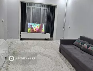 4-комнатная квартира, этаж 3 из 5, 83 м²