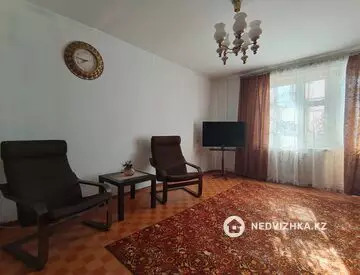 3-комнатная квартира, этаж 4 из 9, 64 м²