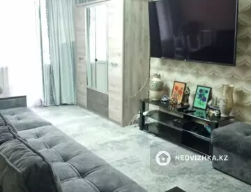 3-комнатная квартира, этаж 3 из 4, 59 м²
