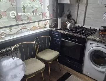 3-комнатная квартира, этаж 3 из 4, 59 м²