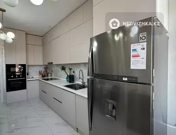 3-комнатная квартира, этаж 6 из 12, 85 м²