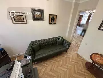 5-комнатная квартира, этаж 12 из 17, 311 м²