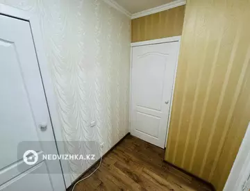 1-комнатная квартира, этаж 10 из 10, 45 м²