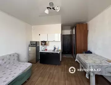 1-комнатная квартира, этаж 3 из 3, 19 м²