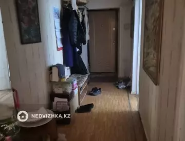 4-комнатная квартира, этаж 1 из 5, 98 м²