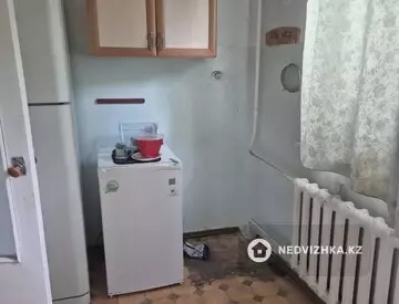 4-комнатная квартира, этаж 1 из 5, 98 м²