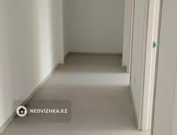 2-комнатная квартира, этаж 3 из 10, 61 м²