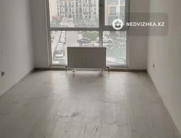 2-комнатная квартира, этаж 3 из 10, 61 м²