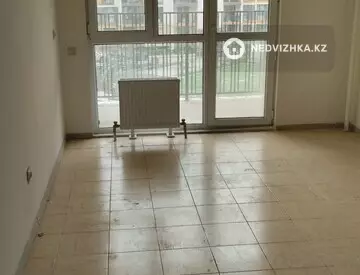 2-комнатная квартира, этаж 3 из 10, 61 м²