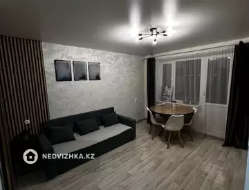 2-комнатная квартира, этаж 3 из 5, 44 м²