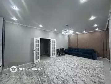 3-комнатная квартира, этаж 5 из 5, 118 м²