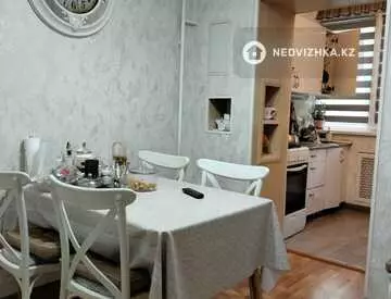4-комнатная квартира, этаж 3 из 5, 78 м²