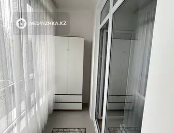 1-комнатная квартира, этаж 2 из 9, 40 м², На длительный срок