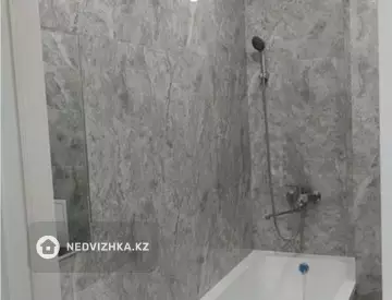 1-комнатная квартира, этаж 12 из 12, 30 м²
