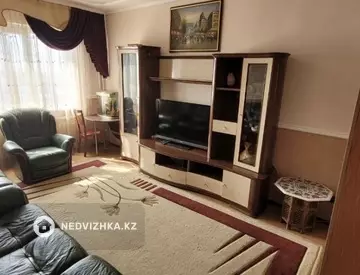 3-комнатная квартира, этаж 8 из 9, 70 м²