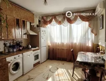 3-комнатная квартира, этаж 8 из 9, 70 м²