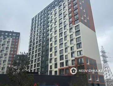 1-комнатная квартира, этаж 7 из 17, 39 м²