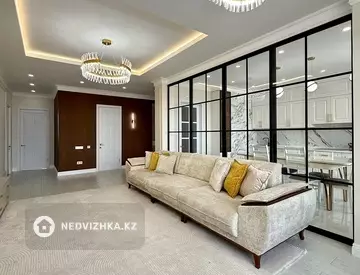 4-комнатная квартира, этаж 7 из 9, 120 м²