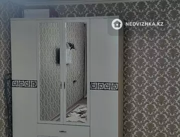 1-комнатная квартира, этаж 1 из 5, 30 м²