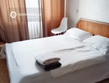 2-комнатная квартира, этаж 2 из 5, 44 м², Посуточно
