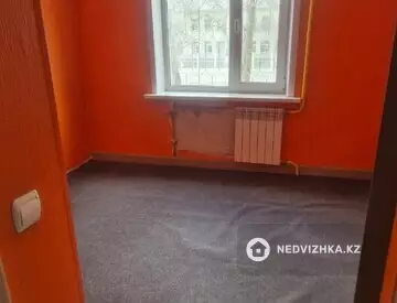Помещение, этаж 1 из 10, В жилом доме, 55 м²