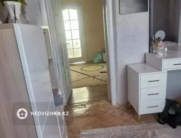 7-комнатный дом, 8 соток, 100 м²