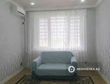 2-комнатная квартира, этаж 4 из 5, 56 м², На длительный срок