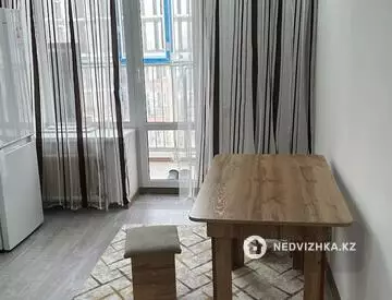 1-комнатная квартира, этаж 7 из 9, 40 м²