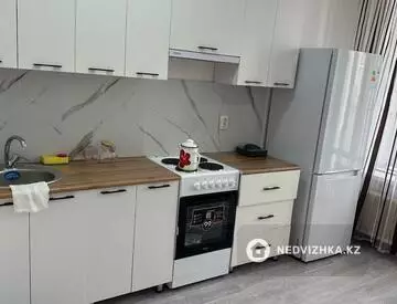 1-комнатная квартира, этаж 7 из 9, 40 м²