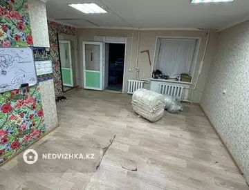 2-комнатная квартира, этаж 1 из 5, 44 м²