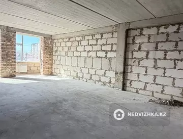 2-комнатная квартира, этаж 3 из 6, 60 м²