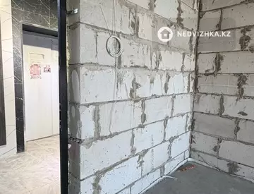 2-комнатная квартира, этаж 3 из 6, 60 м²