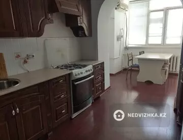 3-комнатная квартира, этаж 5 из 5, 74 м²