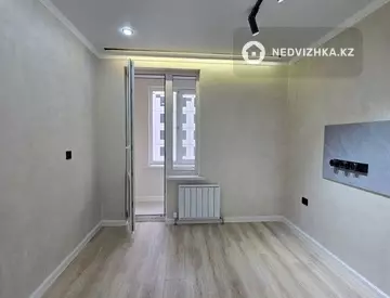 1-комнатная квартира, этаж 3 из 9, 34 м²